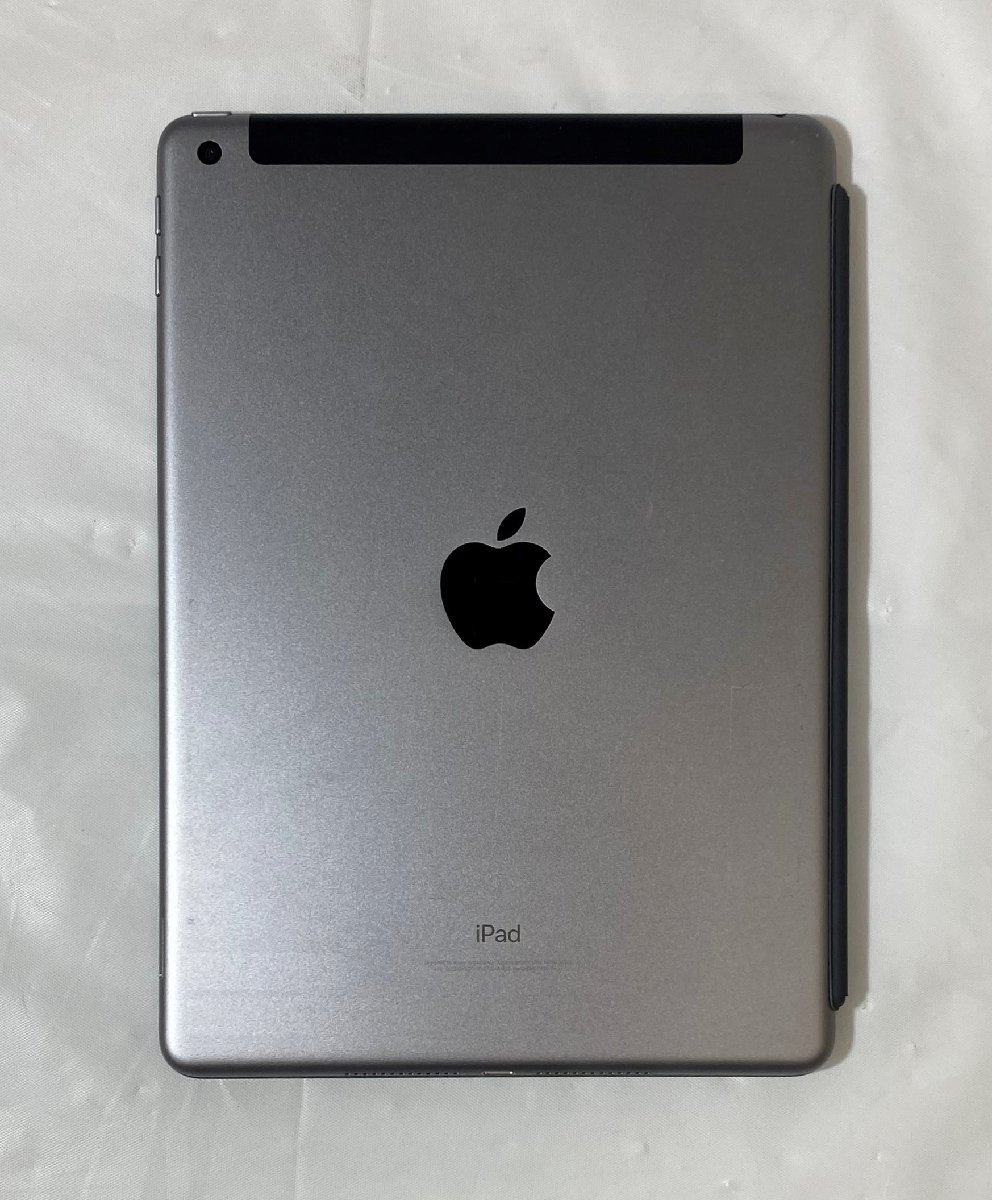 税込】 iPad Apple SoftBank 5th Gray (管：9085) Space 32GB Wi-Fi+