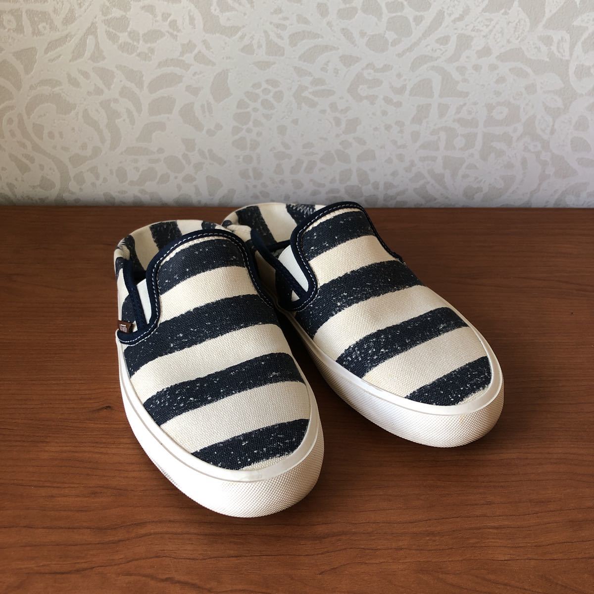 憧れの 極美品 バンズ コミノ/Vans Comino（Stripes）Dress Blues