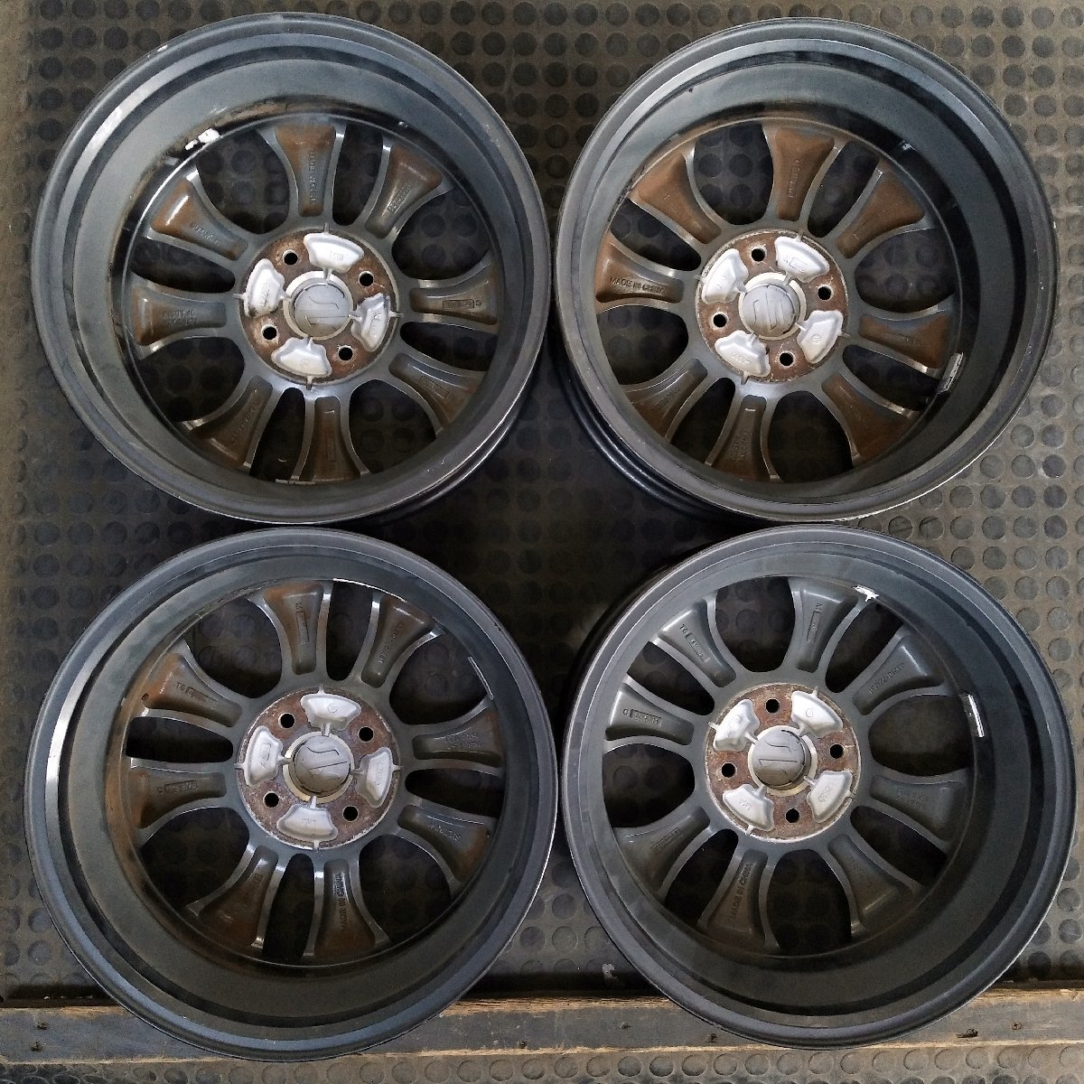 管理番号：Ｓ6-120【4本価格】【15x4.5J 4x100 ET+45 ハブ54】SUZUKIスズキ純正・ワゴンR等・ブラポリ・店頭引取可能・下取り可能_画像8