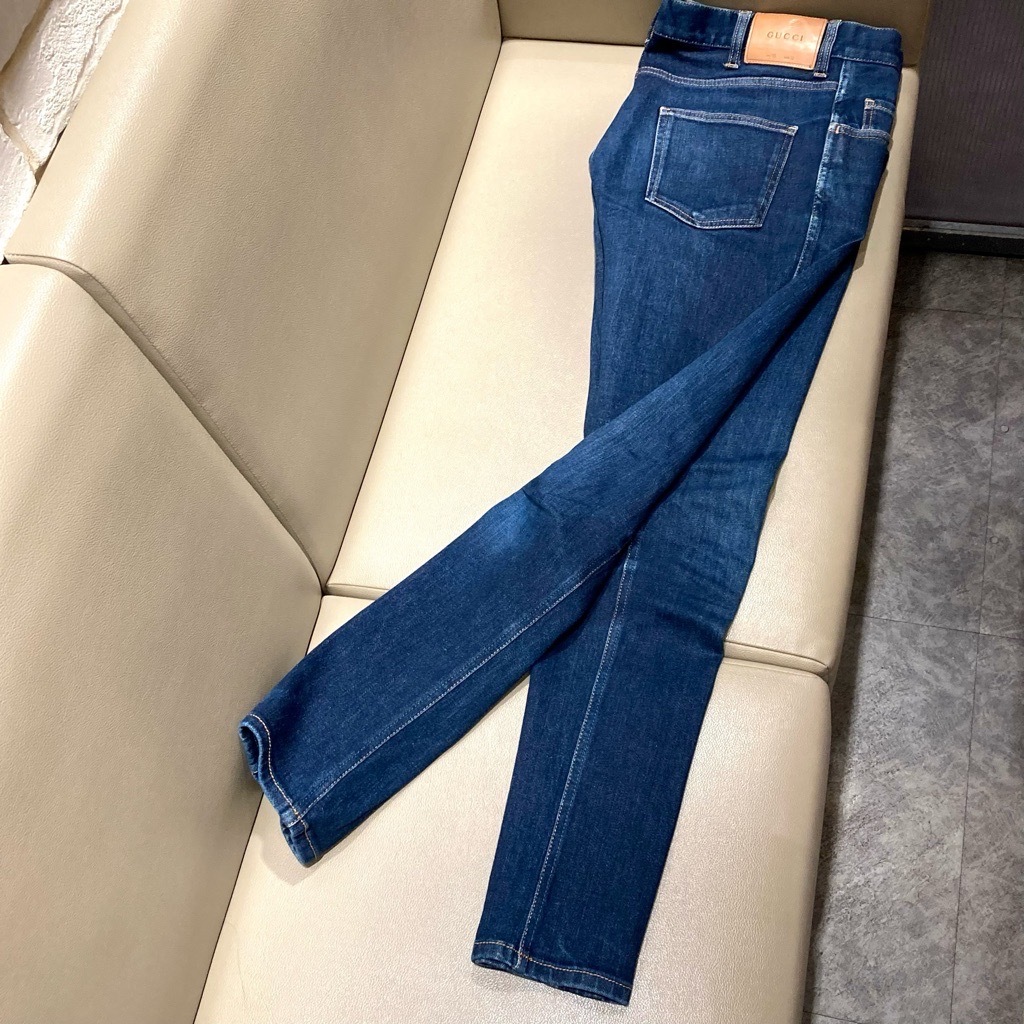  ultimate beautiful goods![ super rare ]* including carriage GUCCI[ red . green. ear attaching ] regular price 10 ten thousand * Italy made [ Gucci ]* flexible * Denim jeans leather men's jacket 