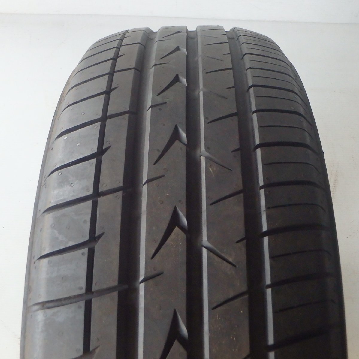 215/60R17 96H トーヨータイヤ TRANPATH ML 新品処分 1本のみ サマータイヤ_画像2