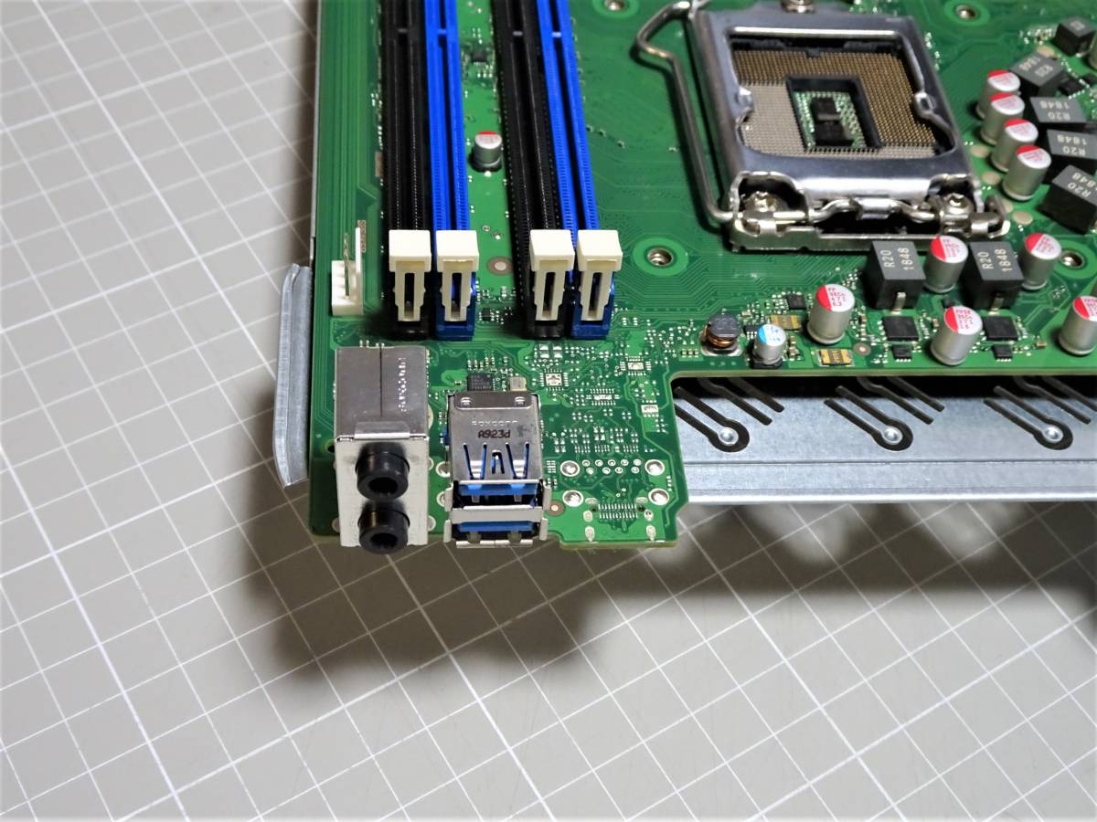 106 富士通 ESPRIMO D588/BX 等用 マザーボード9世代 D3623-A24 106 富士通 ESPRIMO D588/BX 等用 マザーボード9世代 D3623-A24