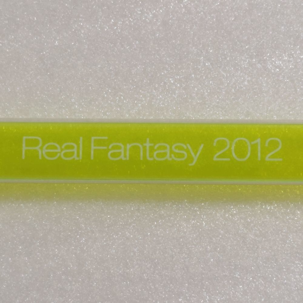 【送料無料】ペンライト IU Concert Tour 2012 Real Fantasy LIGHT STICK ペンラ アイユ アイユー コンサート 公式グッズ 即決