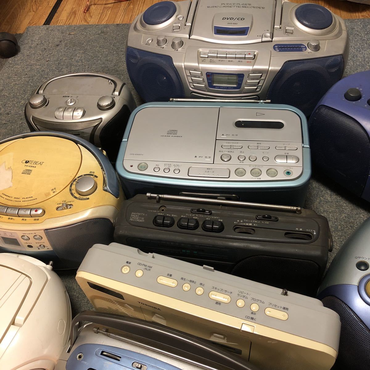 SONY TOSHIBA AIWA victor Panasonic YAMAZEN その他 CD ラジカセ ラジオ ラジオカセットレコーダー  大量セット 26kgぐらい JChere雅虎拍卖代购