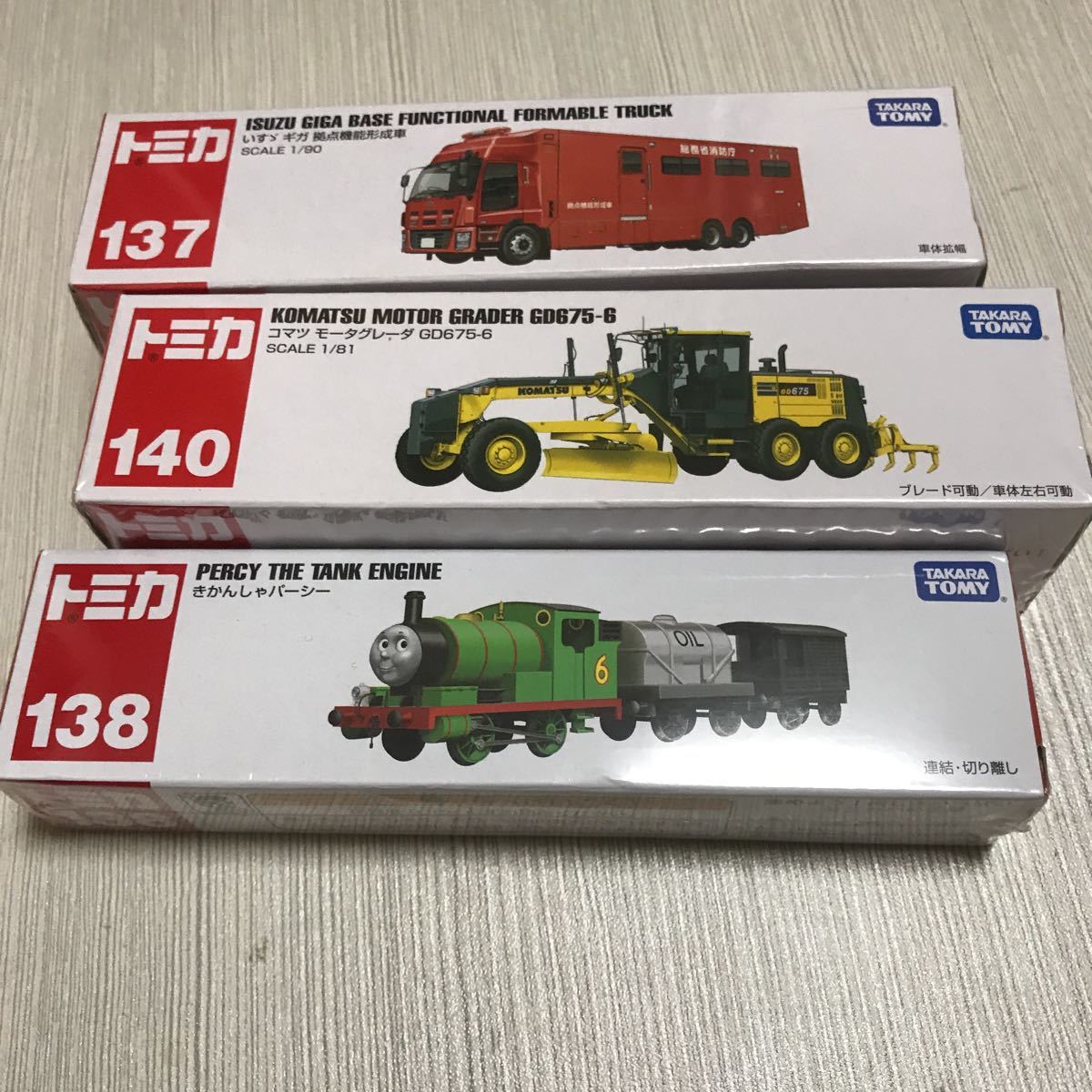 TAKARATOMY TOMIKA新款3套137 138 140五十鈴Giga打擊樂Percy小松機動平地機 原文:タカラトミー トミカ 新品3台セット 137 138 140 いすゞギガ きかんしゃパーシー コマツ モータグレーダ