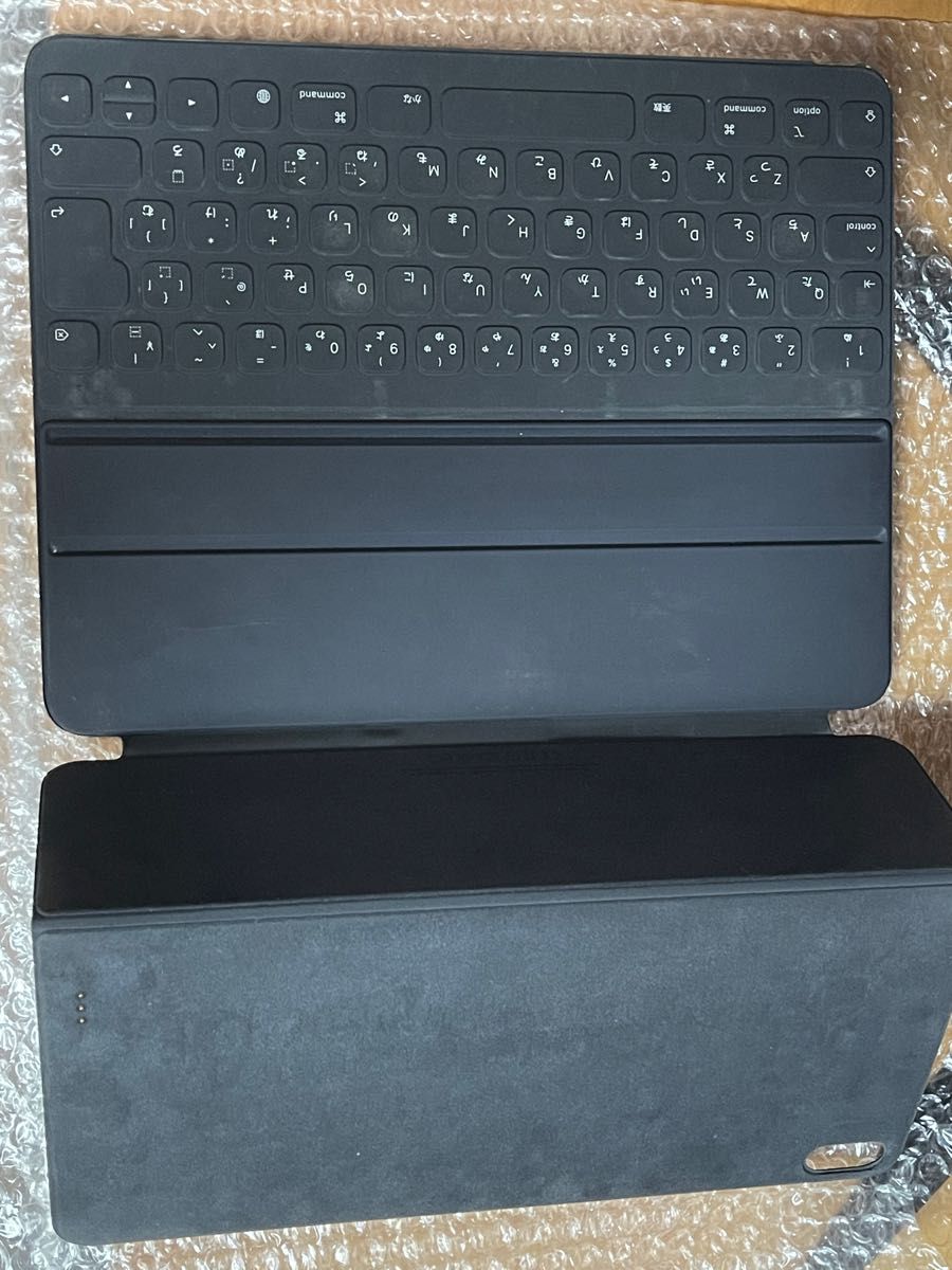 12.9インチ iPad Pro Smart Keyboard Folio