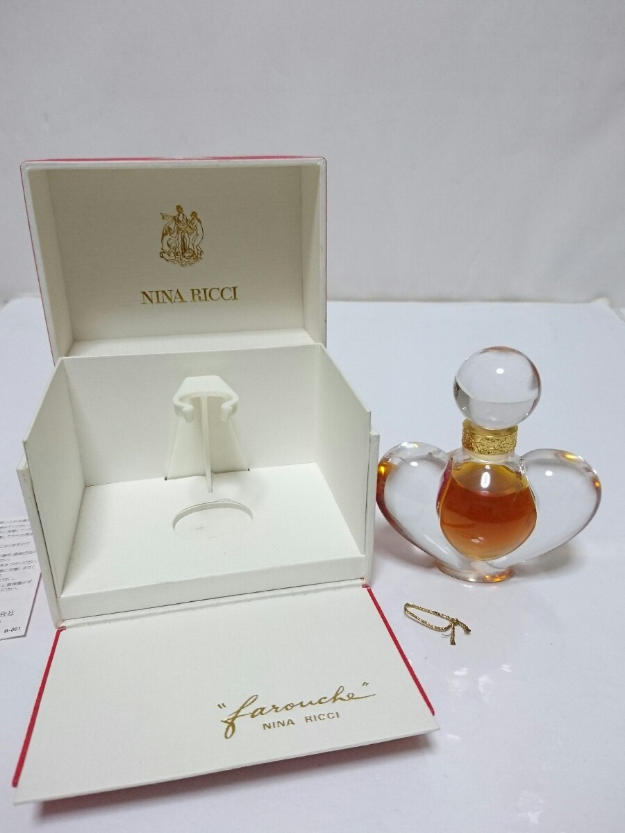 ニナリッチ ファルーシュ 香水 パルファム 15ml ラリックボトル ニナリッチ ファルーシュ 香水 パルファム 15ml ラリックボトル