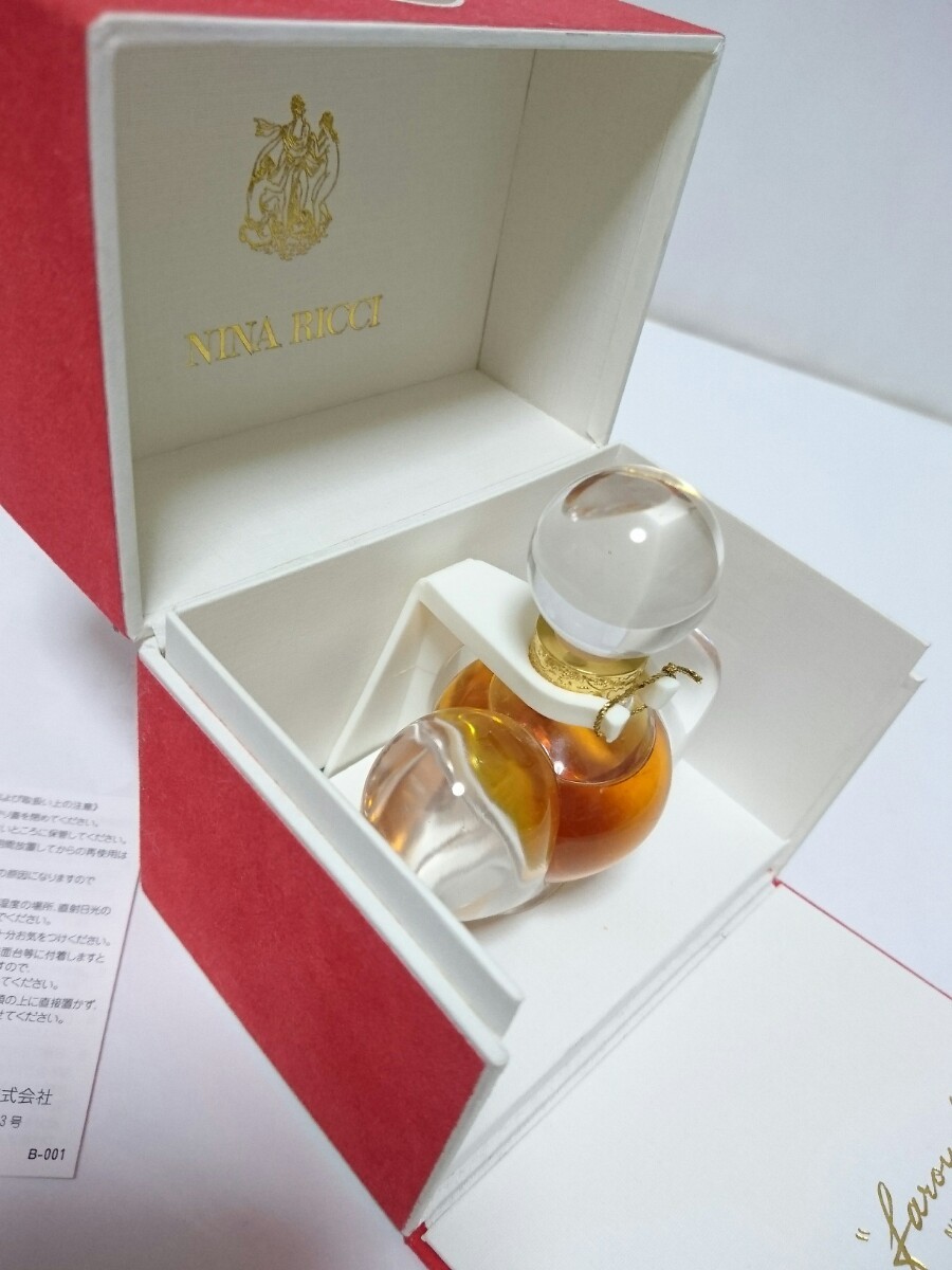 ニナリッチ ファルーシュ 香水 パルファム 15ml ラリックボトル ニナリッチ ファルーシュ 香水 パルファム 15ml ラリックボトル