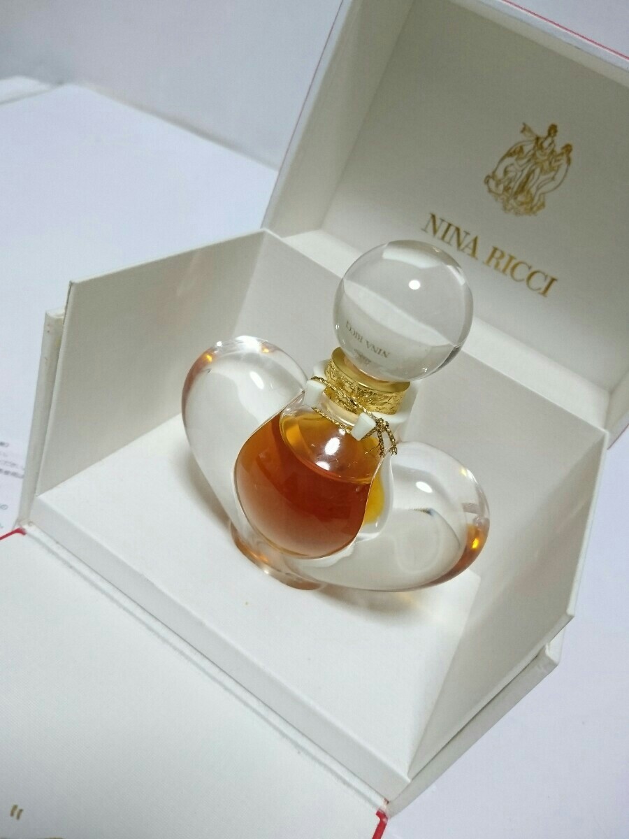 ニナリッチ ファルーシュ 香水 パルファム 15ml ラリックボトル ニナリッチ ファルーシュ 香水 パルファム 15ml ラリックボトル