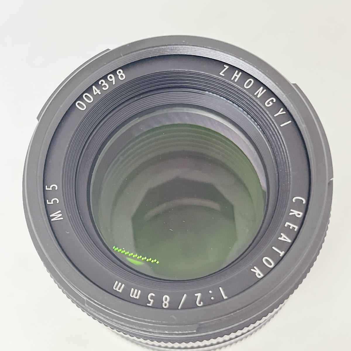 極上品*中一光学 ZHONGYI CREATOR 85mm 2 M55 レンズキャップ付-