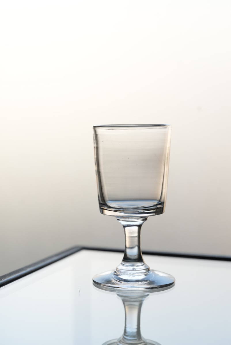 古い手吹きガラスのシンプルな筒型のステム ビストログラス_中 / 19世紀・フランス / アンティーク 古道具 ワイングラス F