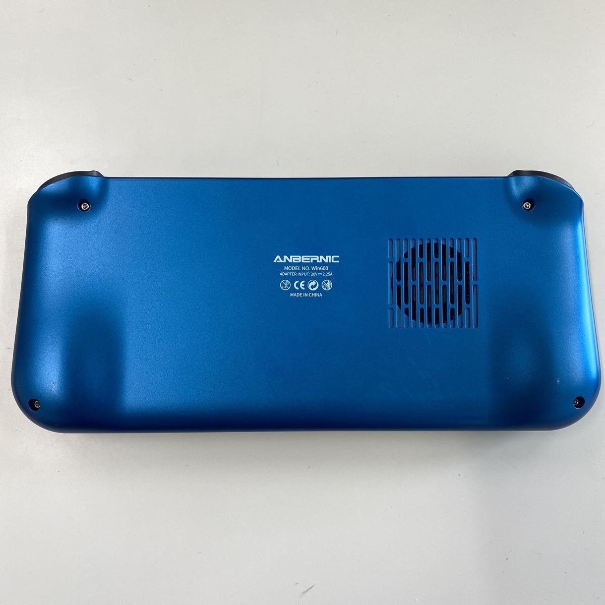 [中古] Anbernic WIN600 16GB 1TB ブルー_画像3