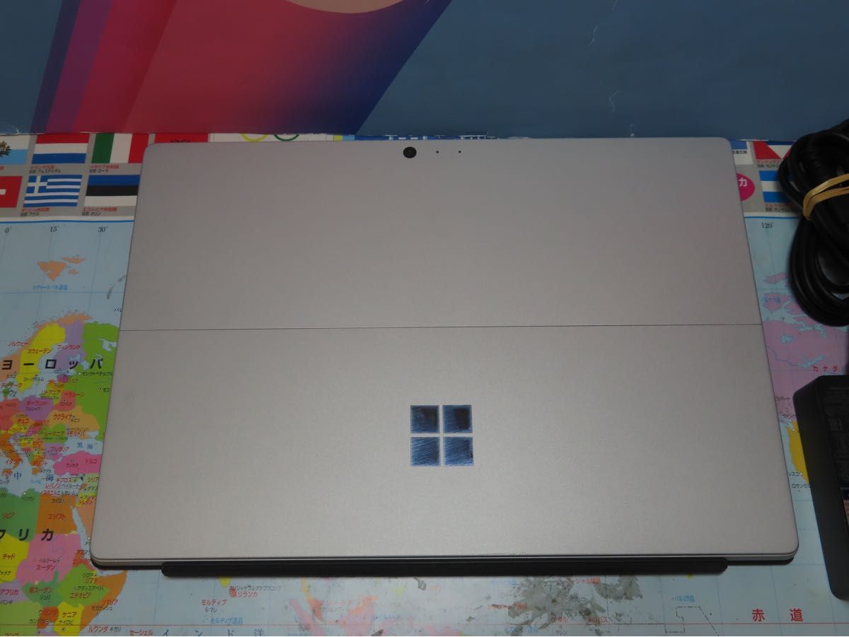 JC04186 極美品〉マイクロソフト Surface Pro5 1796 キーボード Windows11 綺麗 office