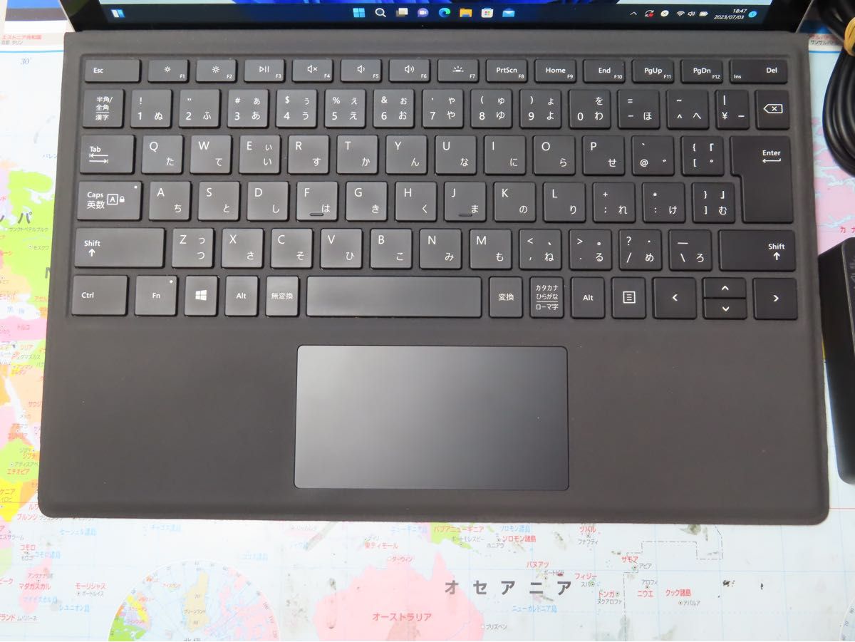 マイクロソフト Surface Pro5 1796 キーボード 綺麗 美品-