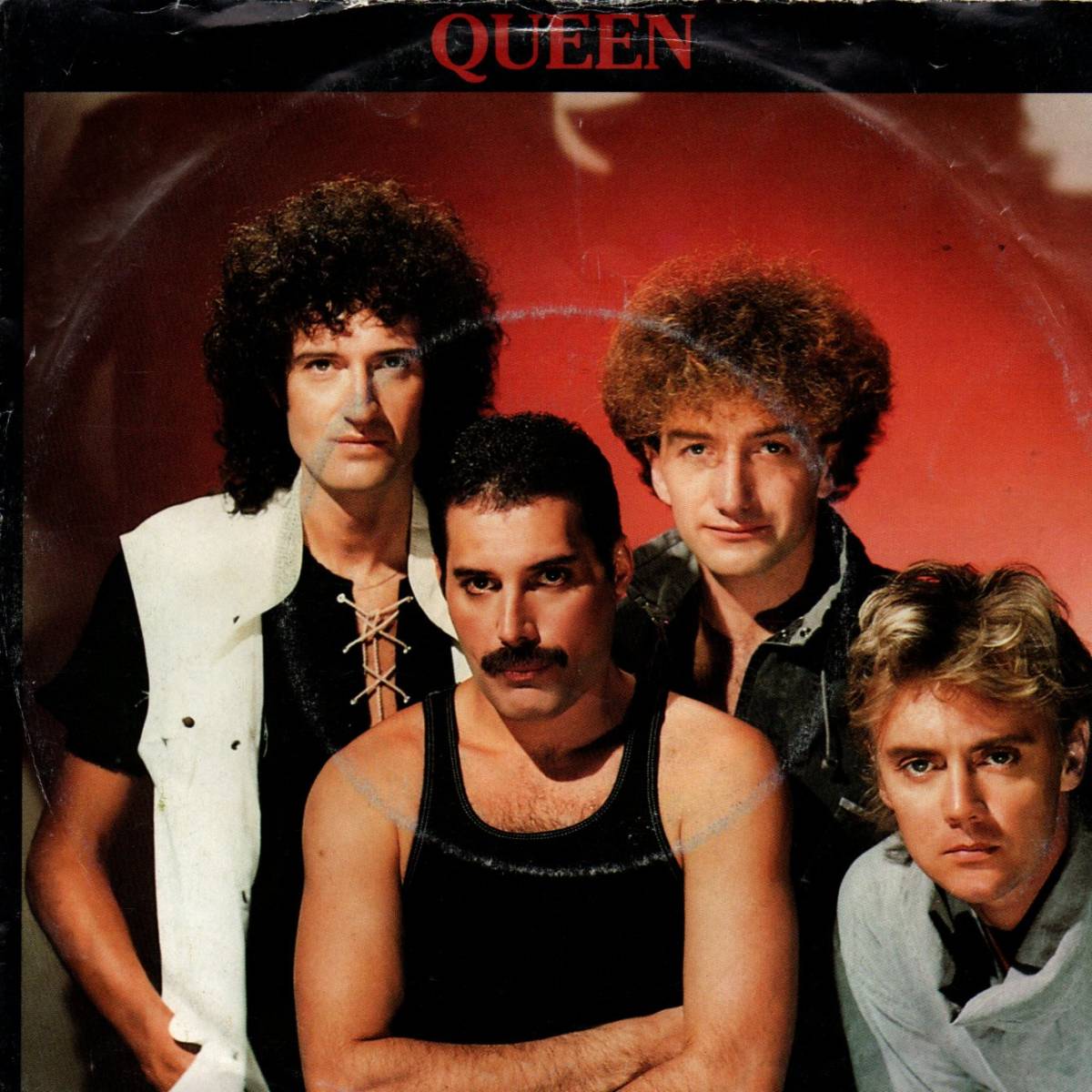 Queen 「Radio Ga Ga/ I Go Crazy」欧州盤EPレコード　_画像1