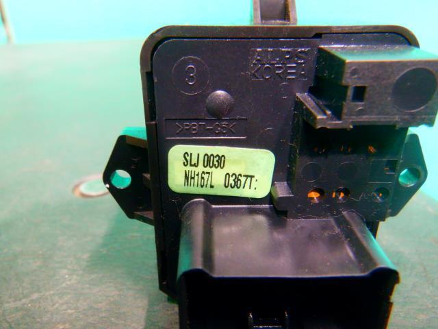 ステップワゴン DBA-RG1 ドアミラースイッチ 119585_画像2