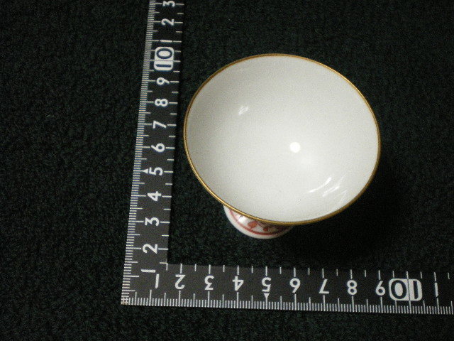 珍品フリマ] 陶器　取っ手付き　杯　ぐい飲み　おちょこ　口径：5.9ｃｍ　高さ：5.2ｃｍ[送料無料]_画像3