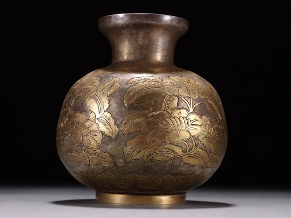 瓏】古銀鏨刻彫 塗金藏傳八寶罐 清時代 銀器 古賞物 中国古玩 蔵出-