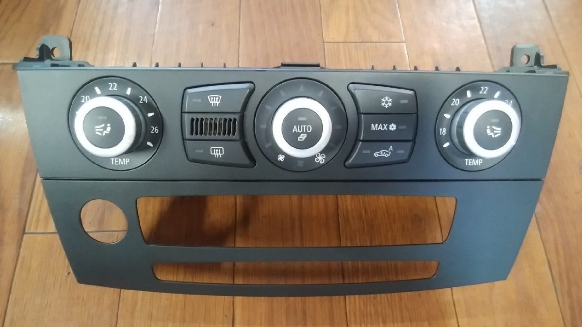 U#941 BMW E60 530i sedan NU30 2008 year air conditioner control switch 