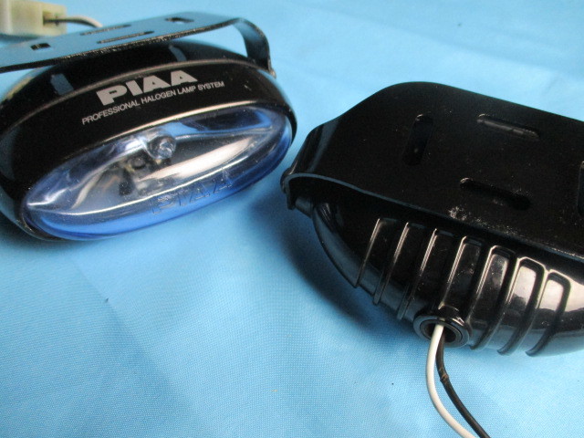 * PIAA1800 body + harness set / small size spot lamp * oval type * blue lens / H3 12V lighting OK / complete sale goods * rare thing * CIBIE FET IPF