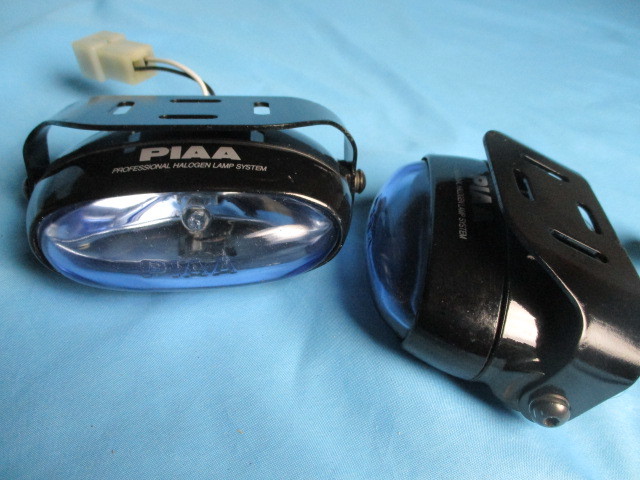 * PIAA1800 body + harness set / small size spot lamp * oval type * blue lens / H3 12V lighting OK / complete sale goods * rare thing * CIBIE FET IPF