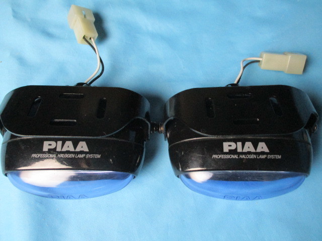 * PIAA1800 body + harness set / small size spot lamp * oval type * blue lens / H3 12V lighting OK / complete sale goods * rare thing * CIBIE FET IPF