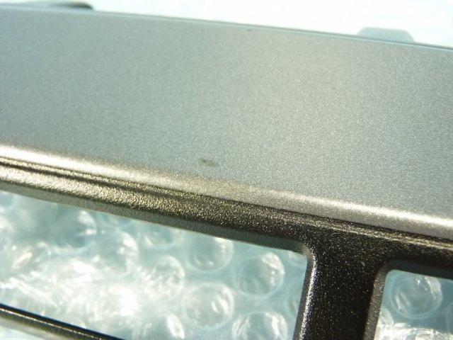 1OJO // Dell PowerEdge R730 の フロントパネル 前面カバー ベゼル 鍵付き_画像6