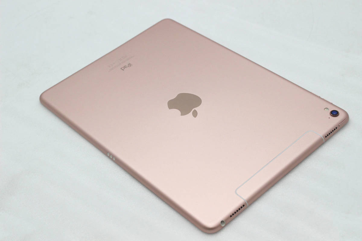 良品 バッテリー90%以上保証 Apple iPad Pro 9.7インチ ローズゴールド 32G Wi-Fi + Cellular A1674 MLYJ2J/A キャリア Docomo 税無_画像7