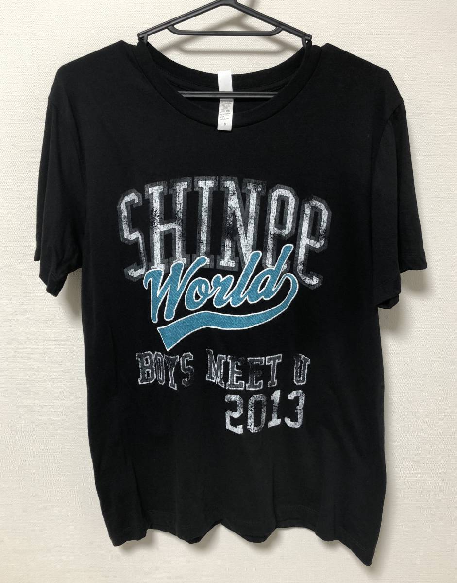 美品 SHINee JAPAN ARENA TOUR SHINee WORLD 2013 Boys Meet U STAFF Tシャツ サイズS 黒_画像1