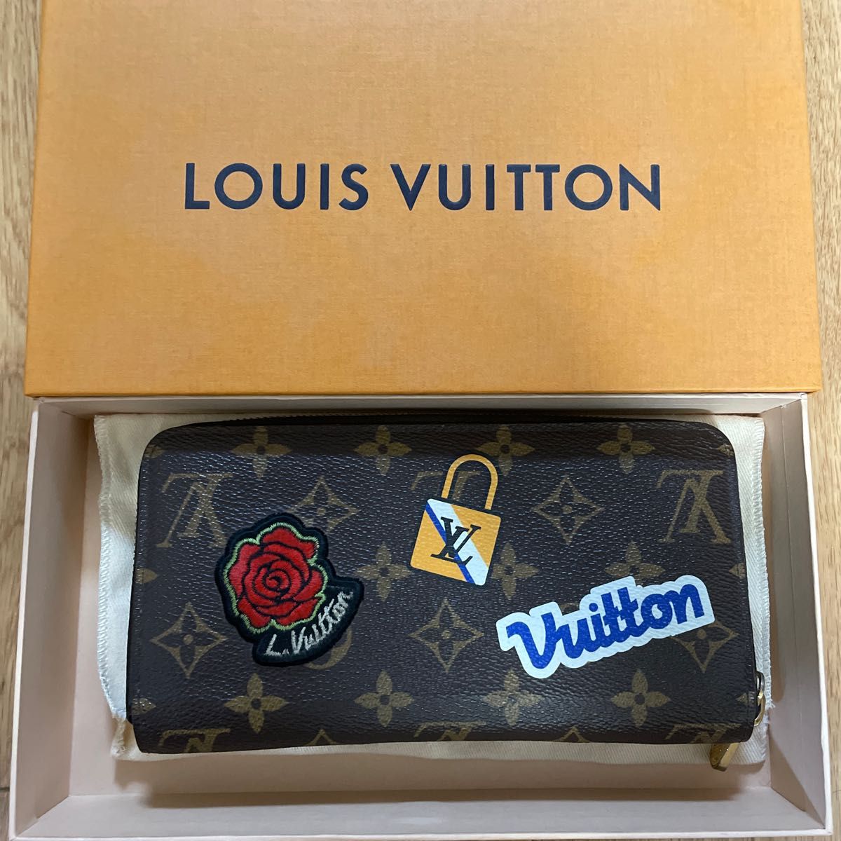 LOUIS VUITTON  M63392 刺繍　長財布 モノグラム　正規品