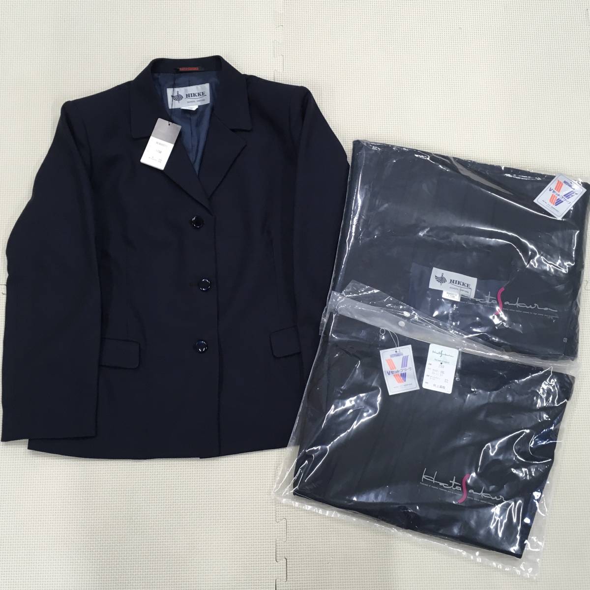 Yahoo!オークション - (新品未使用品) 新潟県 村上高校 女子制服 Yahoo!オークション - (新品未使用品) 新潟県 村上高校 女子制服