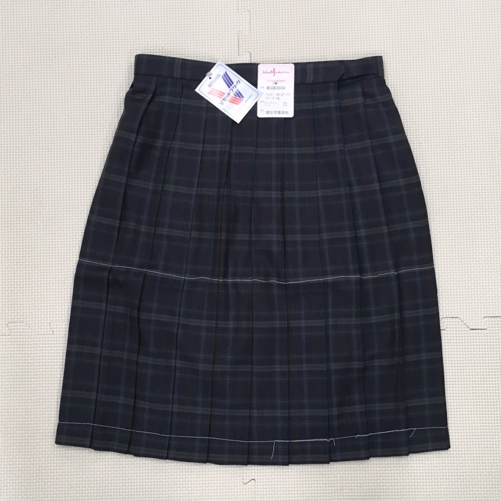 新品未使用品) 新潟県 開志学園高校 女子制服 4点セット ◇ 新品未使用品) 新潟県 開志学園高校 女子制服 4点セット ◇