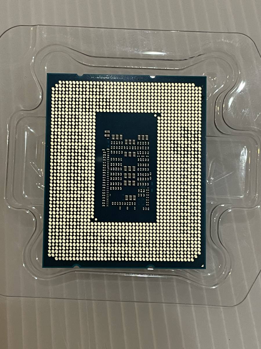 1円！ intel Core i3 12100F 中古動作確認済み　購入証明あり_画像2