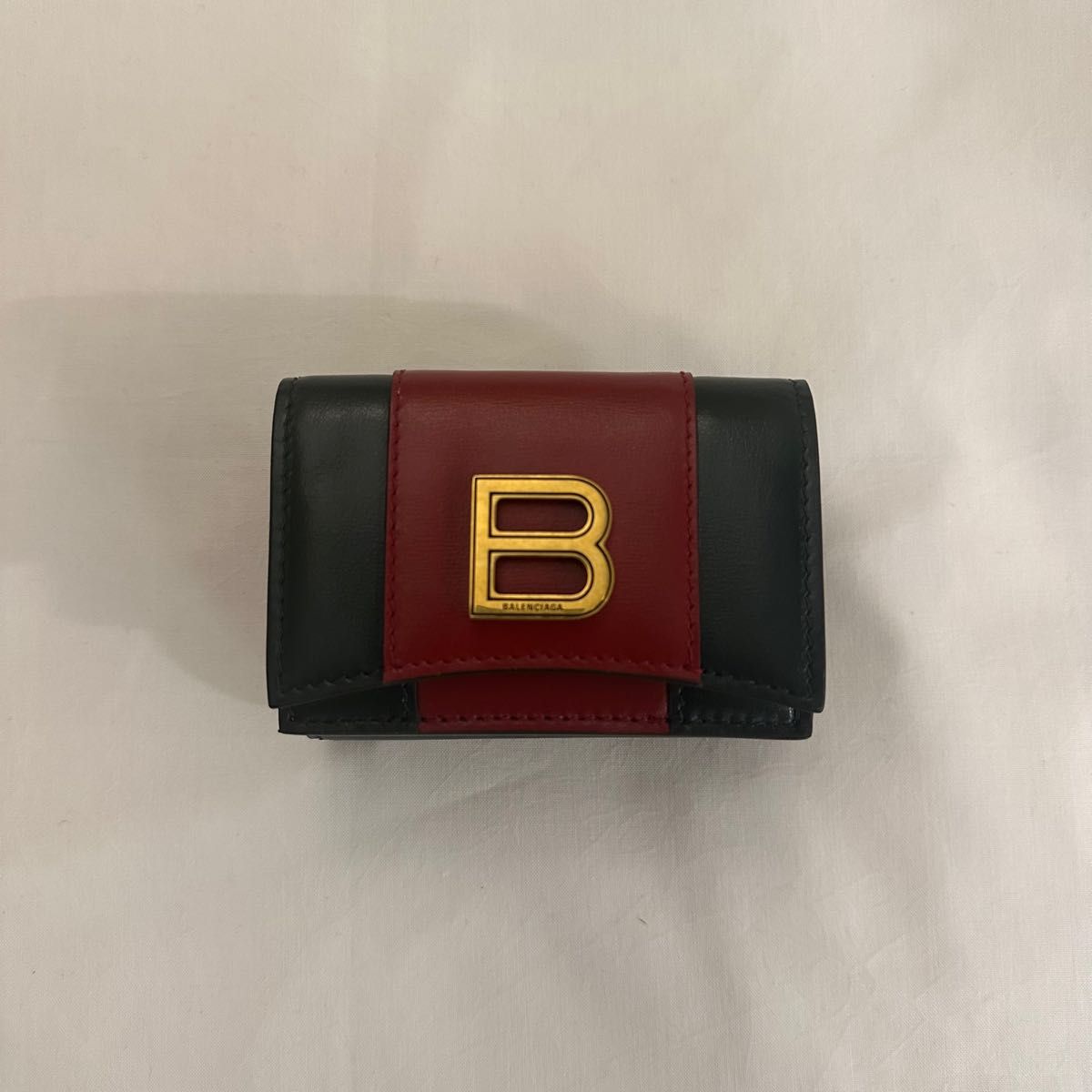 翌日お届け♪【入手困難★激レア】 GUCCI × BALENCIAGA コラボ レザー ロゴ 3つ折り財布 ミニ財布 付属品あり♪