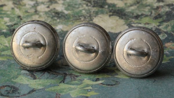  prompt decision metal button 3 piece φ14mm ski material raw materials hand made parts France buying attaching Vintage 