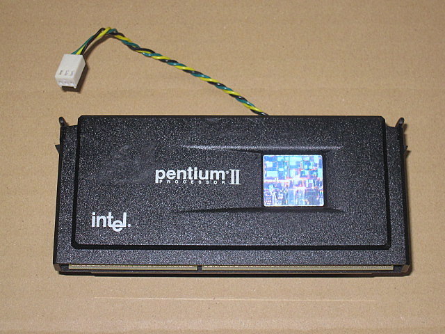 SLOT1 Pentium II 400MHz B80523P400512E SL2SH 3421/80703_画像1