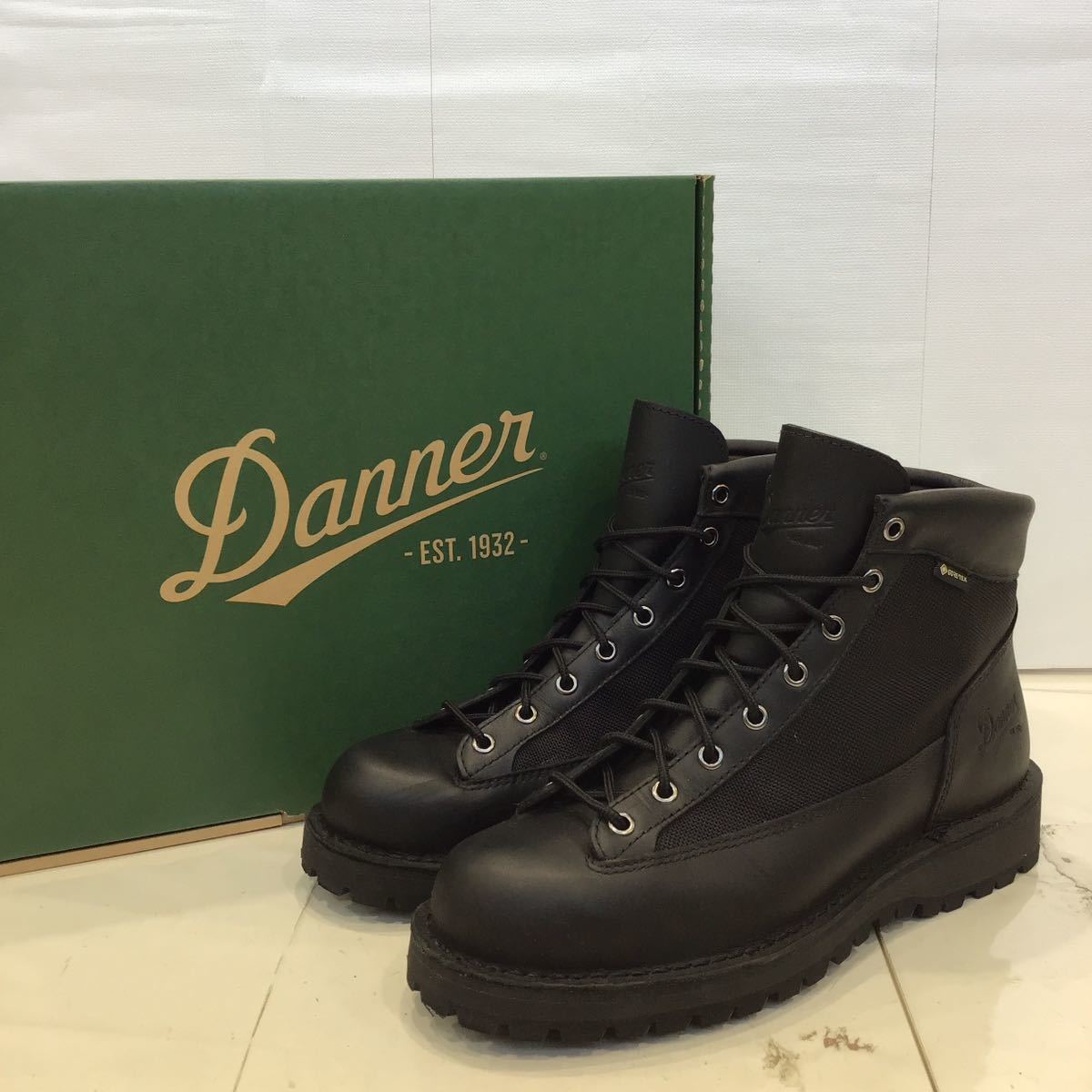 国内外の人気が集結 27cm ダナーフィールド FIELD DANNER ダナー