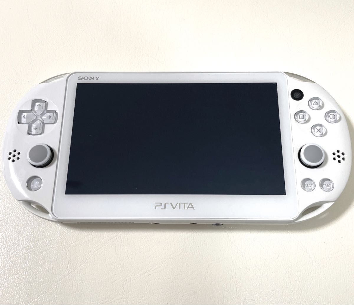PS Vita 2000 ホワイト 本体 充電器 PCH-2000 ZA12 プレイステーション ヴィータ 白 Wi-Fiモデル