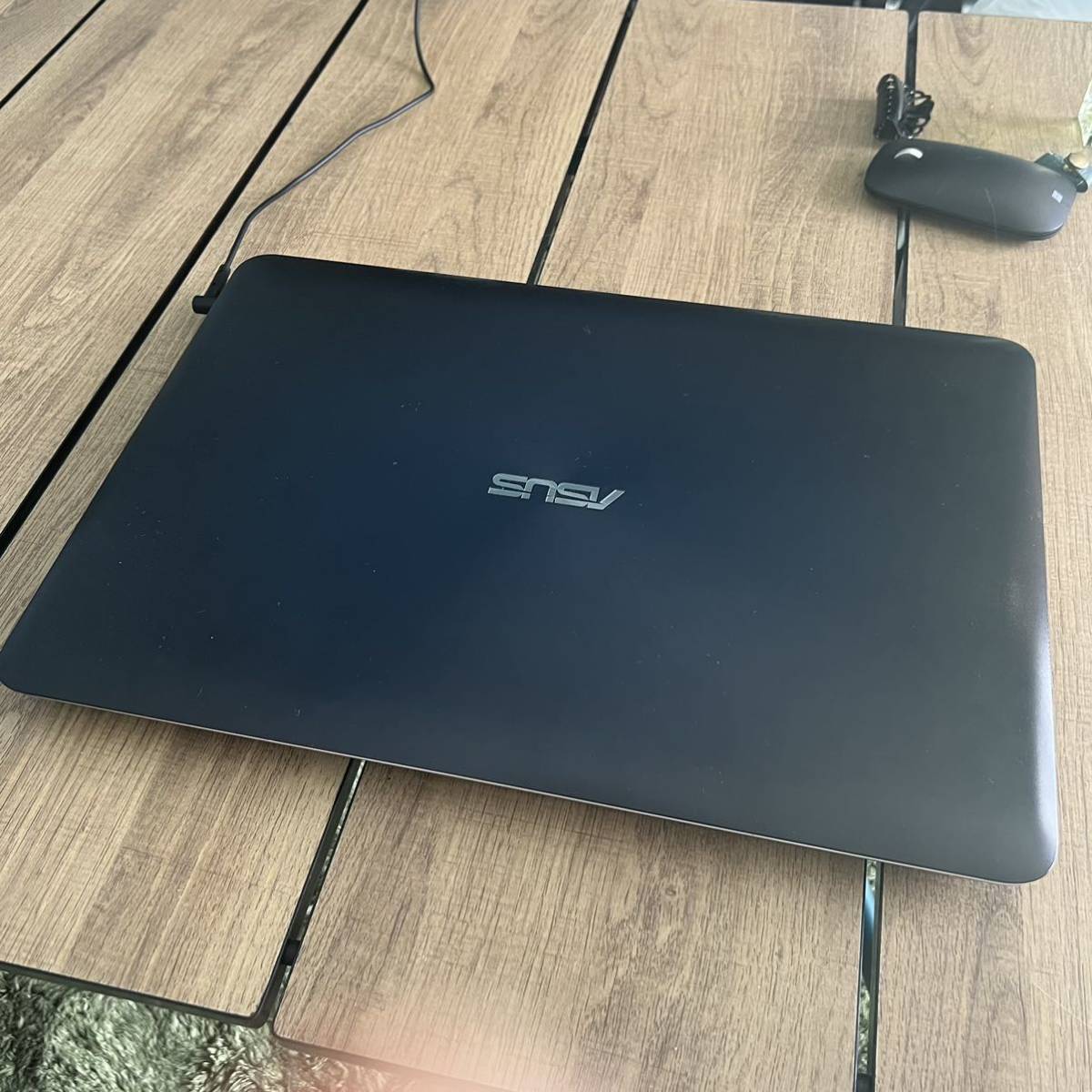 ASUS VivoBook X556UA-7500 中古 ノートパソコン
