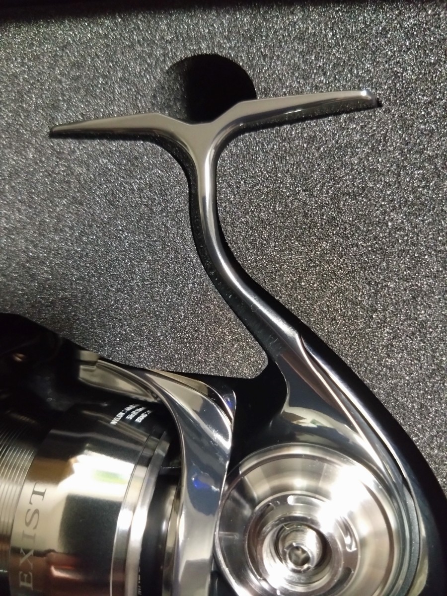 DAIWA ダイワ 22イグジストEXIST LT2500S-H | universitetipolis.edu.al