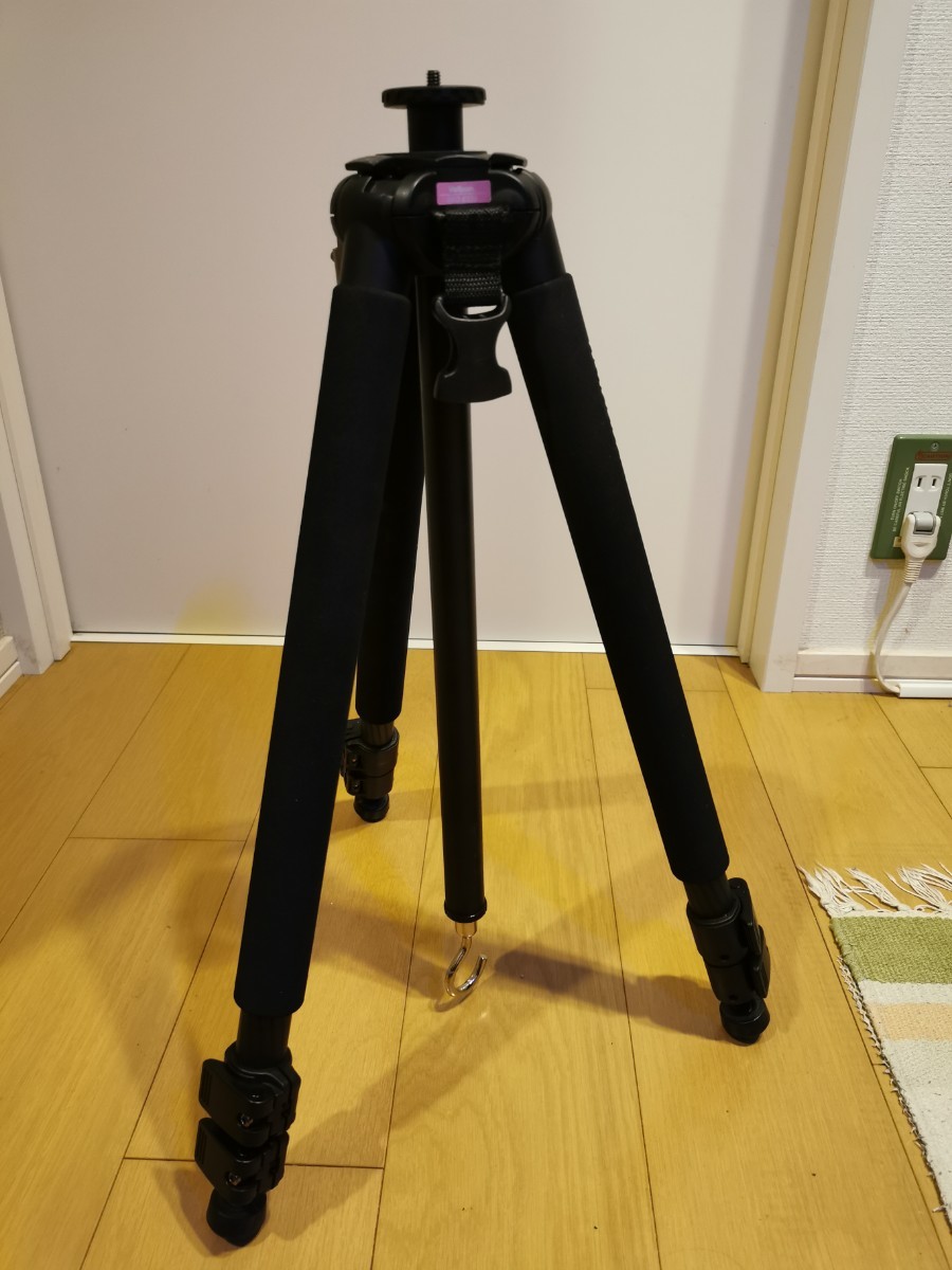 最高品質の Velbon 定価の85%オフ即決! ベルボン 三脚のみ 雲台なし