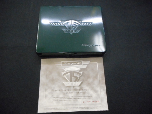 SNAP-ON スナップオン　1920-1995 SEVENTY FIFTH ANNIVERSARY COMMEMORATIVE SET COLLECTOR EDITION 　工具　75周年記念　コレクション_画像2