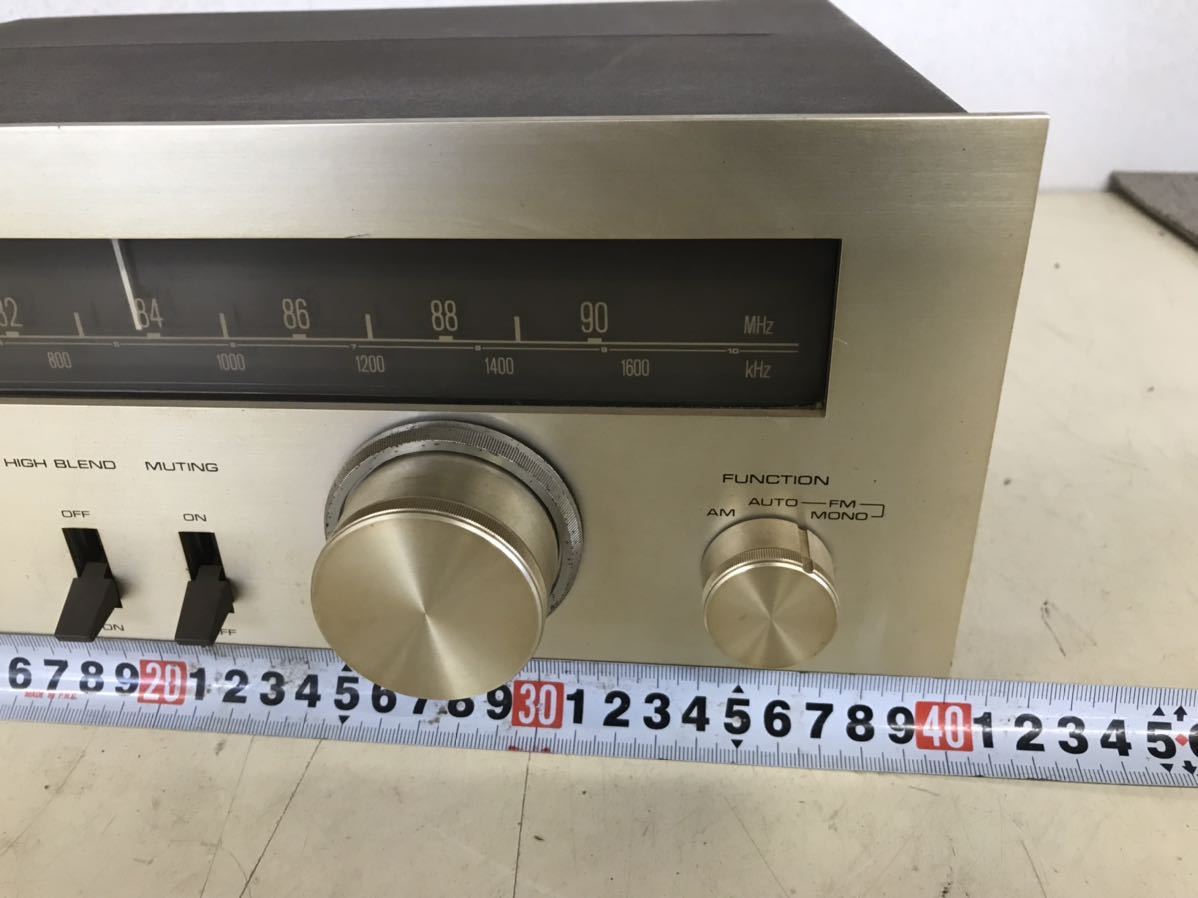 Y 家電16★通電確認済★OTTO SANYO ラジオ チューナー FMT-1001 AM FM STEREO tuner 昭和レトロ ステレオ コンポ レトロ ヴィンテージ 現状_画像5