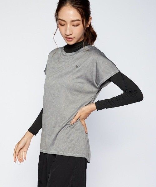 新品・未着【Reebok:リーボック】レディース 半袖Tシャツ&長袖インナー2点セット　ジム　インナー　トレーニングウェア