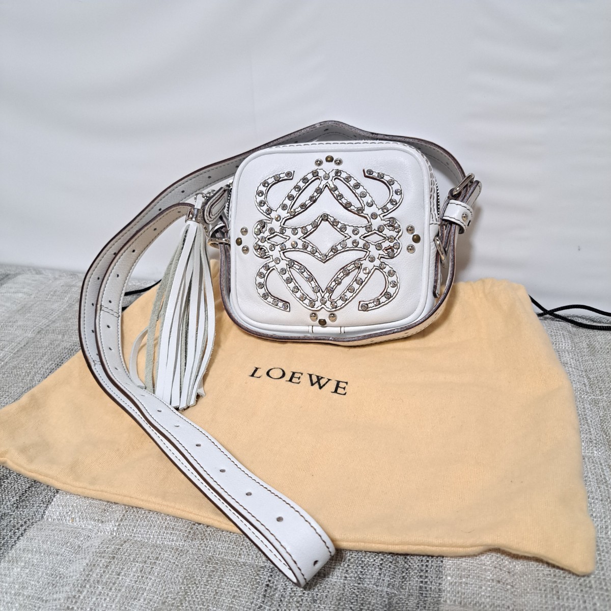 美品 LOEWE ロエベ アナグラム 3way 保存袋つき - ショルダーバッグ