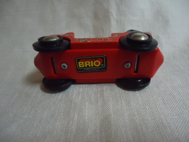 即決　ＵＳ　1998年製　ブリオ　消防車　木製　ミニカー　8.2センチ　BRIO社製_画像5