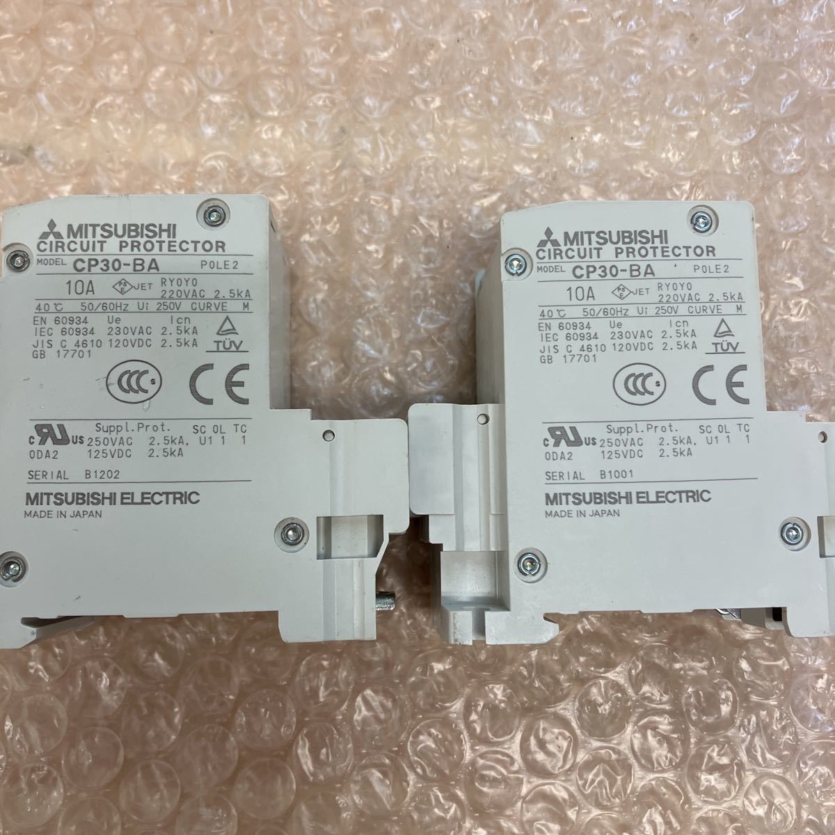 三菱　MITSUBISHI　CP30-BA　10A　2P　サーキット プロテクタ　2個まとめ売り　O-436_画像6