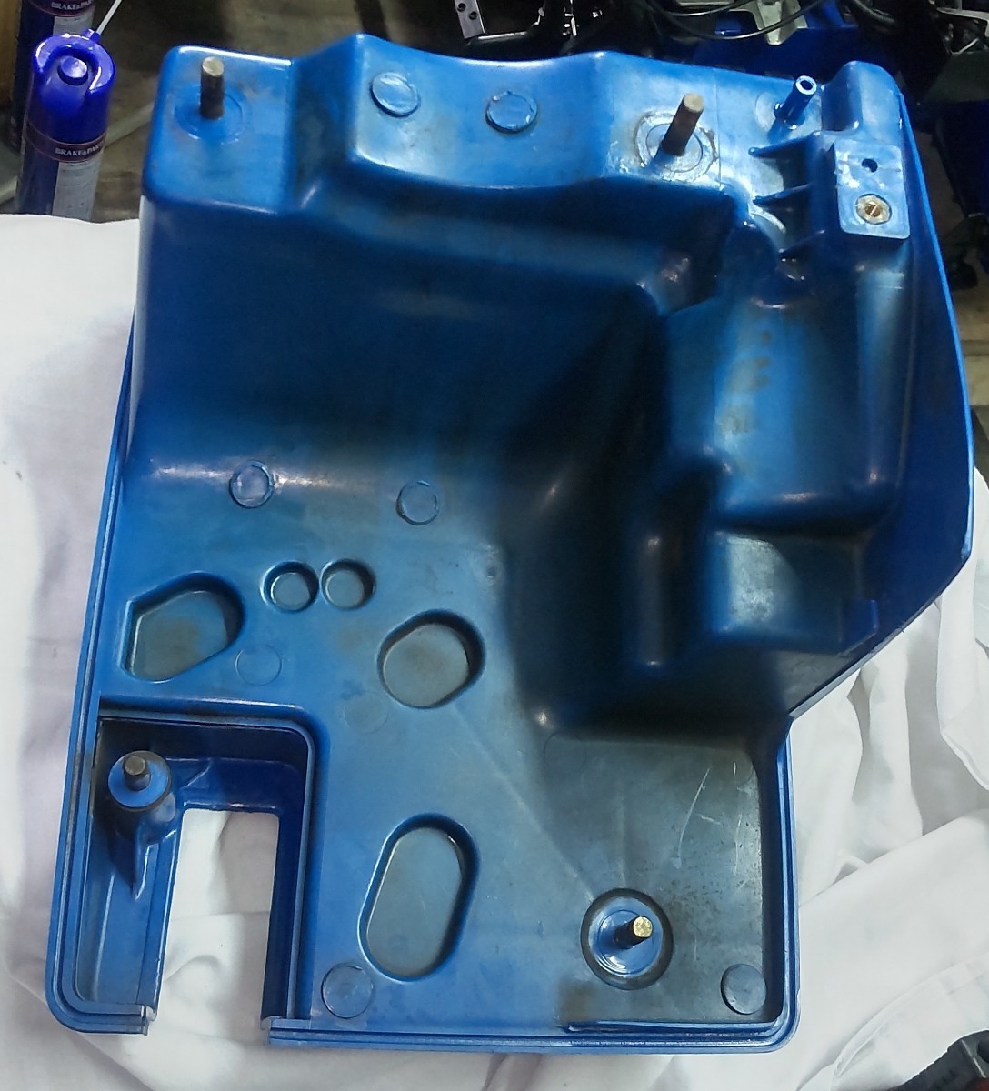 ヤマハ 除雪機 YSM870 燃料タンク(ガソリンタンク)プラスチック ヤマハ 除雪機 YSM870 燃料タンク(ガソリンタンク)プラスチック