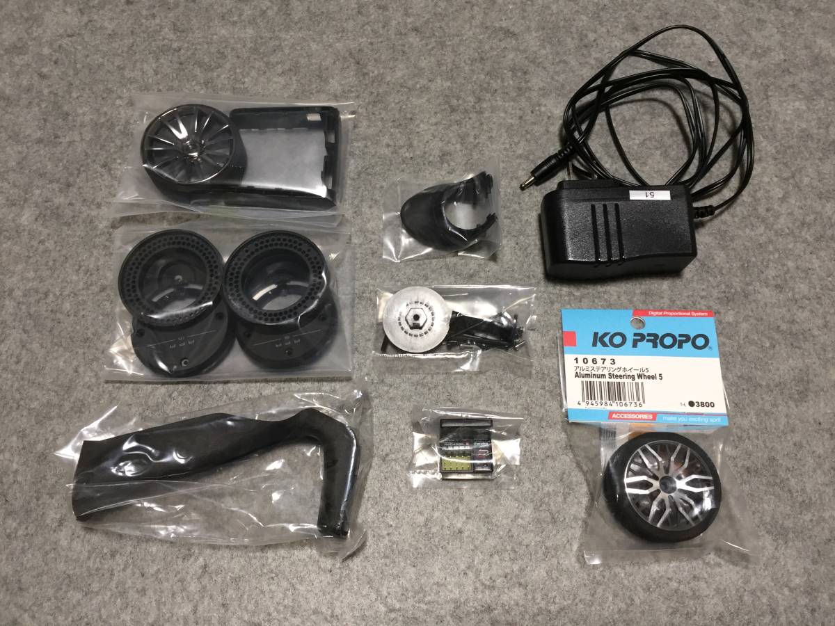 フタバ T10PX + R404SBS-E (F-4G 2.4GHz)レシーバー + フタバ T10PX + R404SBS-E (F-4G 2.4GHz)レシーバー +