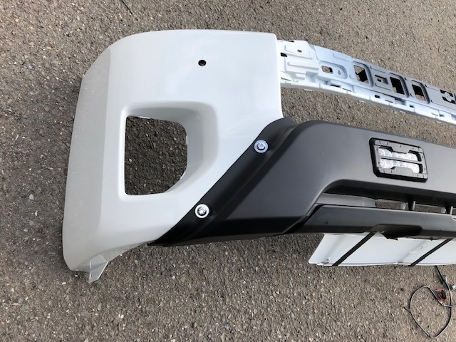 HIACE 200ハイエース純正フロントバンパー スポイラー LED FOGフォグランプ 52119-26670 WIDEワイド FRONT BUMPER SPOILER REGIUSレジアス_画像5